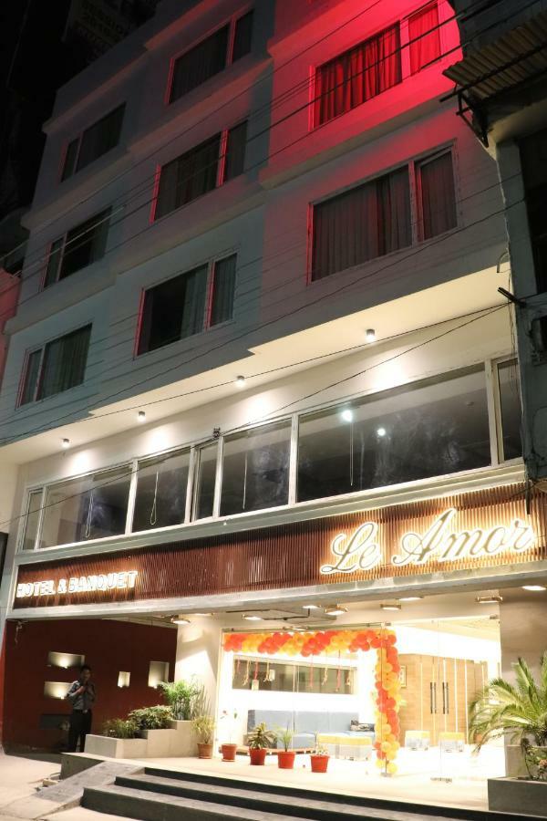 โรงแรมเลอ อะมอร์  โกตา ภายนอก รูปภาพ